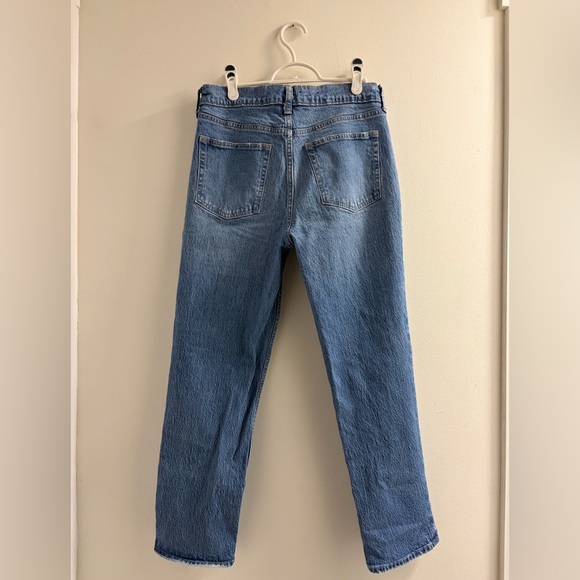GAP High Rise Blue Jeans - Picture 3 of 3